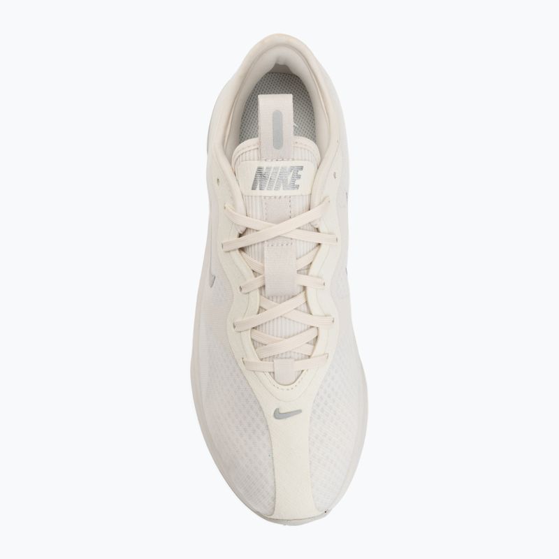 Взуття жіноче Nike Motiva 2 summit white/phantom/metallic silver 5