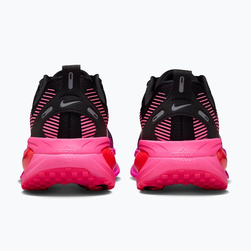 Кросівки для бігу жіночі Nike Vomero 18 black/hyper pink/laser crimson/black 6