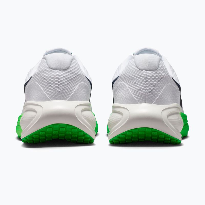 Кросівки для бігу чоловічі Nike Revolution 8 white/green spark/midnight navy 6