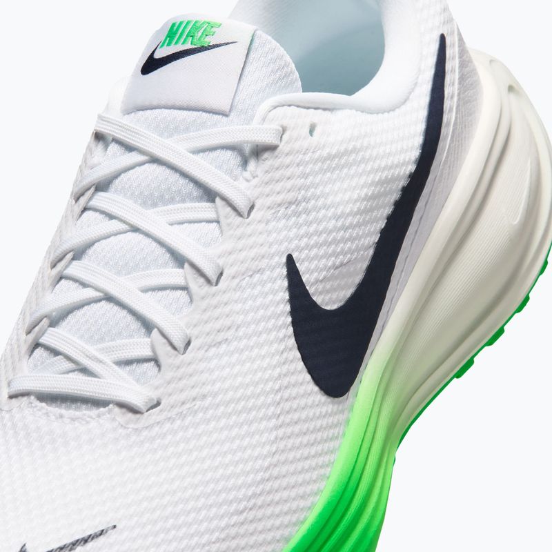 Кросівки для бігу чоловічі Nike Revolution 8 white/green spark/midnight navy 7