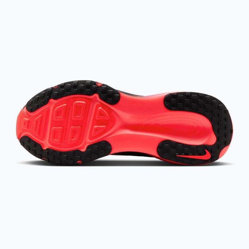 Кросівки для бігу чоловічі Nike Vomero 18 black/university red/bright crimson 4