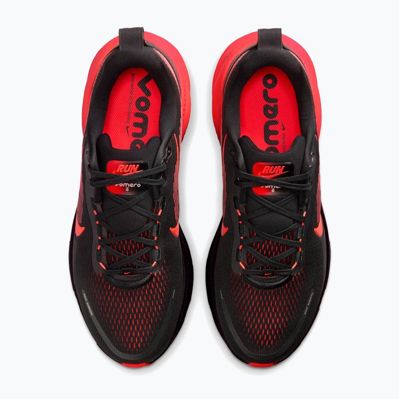 Кросівки для бігу чоловічі Nike Vomero 18 black/university red/bright crimson 5