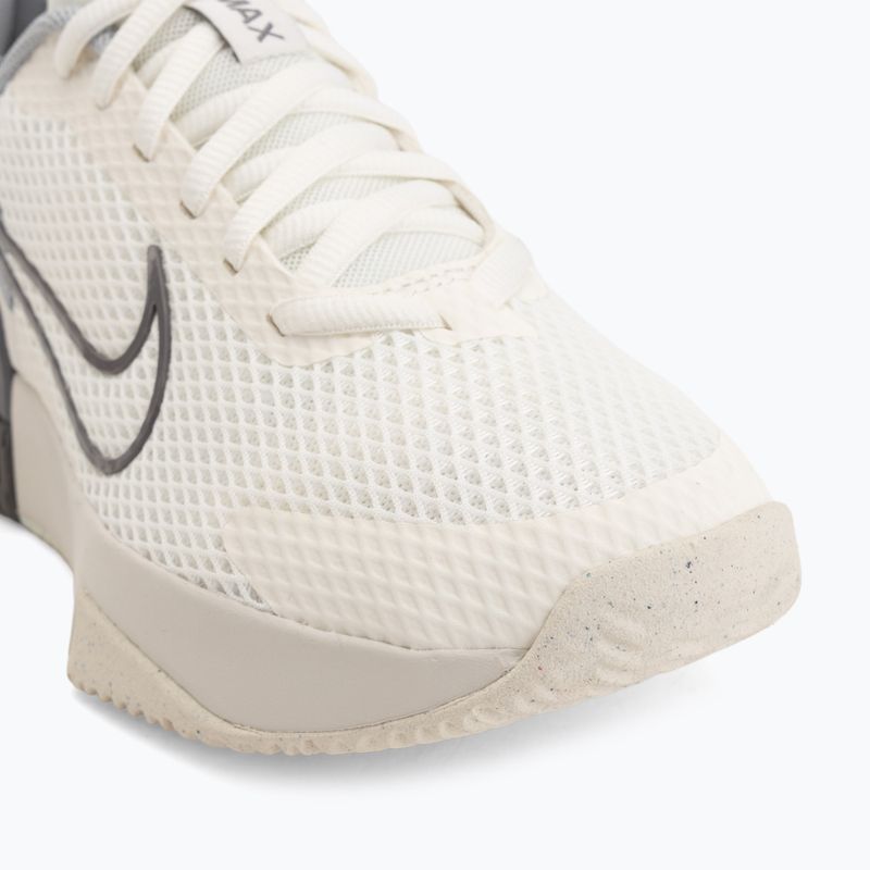 Кросівки для тренувань чоловічі Nike Air Max Alpha Trainer 6 sail/light smoke grey/phantom/pencil point 7