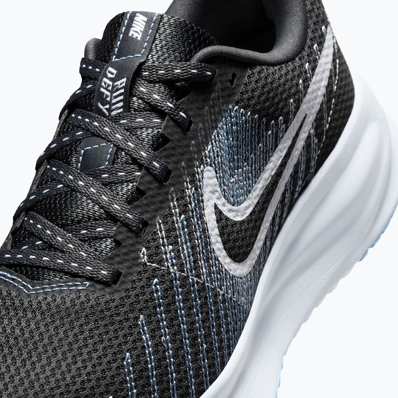 Кросівки для бігу жіночі Nike Run Defy dark smoke grey/aluminum/white 7