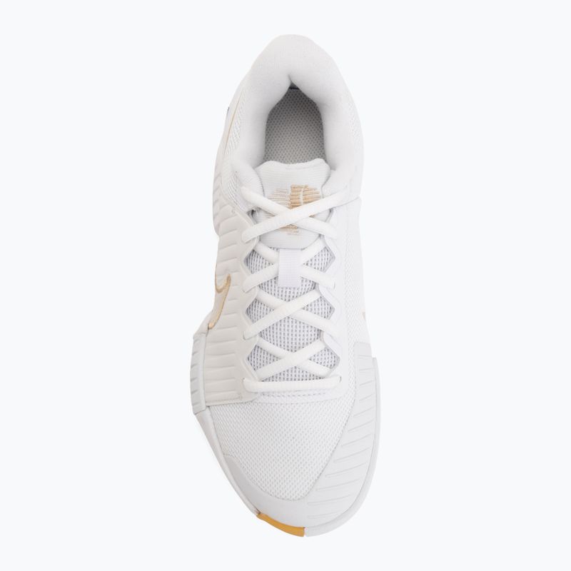 Кросівки тенісні жіночі Nike GP Challenge Pro white/summit white/linen/light orewood brown 5