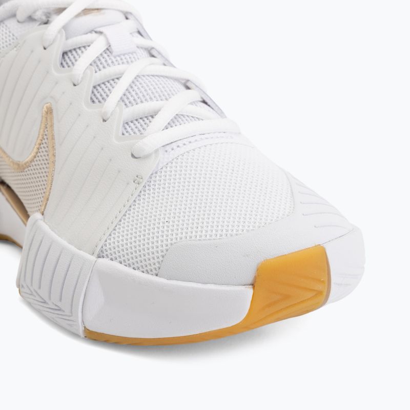 Кросівки тенісні жіночі Nike GP Challenge Pro white/summit white/linen/light orewood brown 7