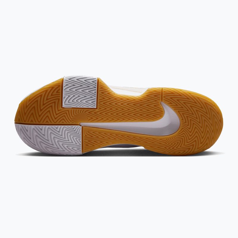 Кросівки тенісні жіночі Nike GP Challenge Pro white/summit white/linen/light orewood brown 3