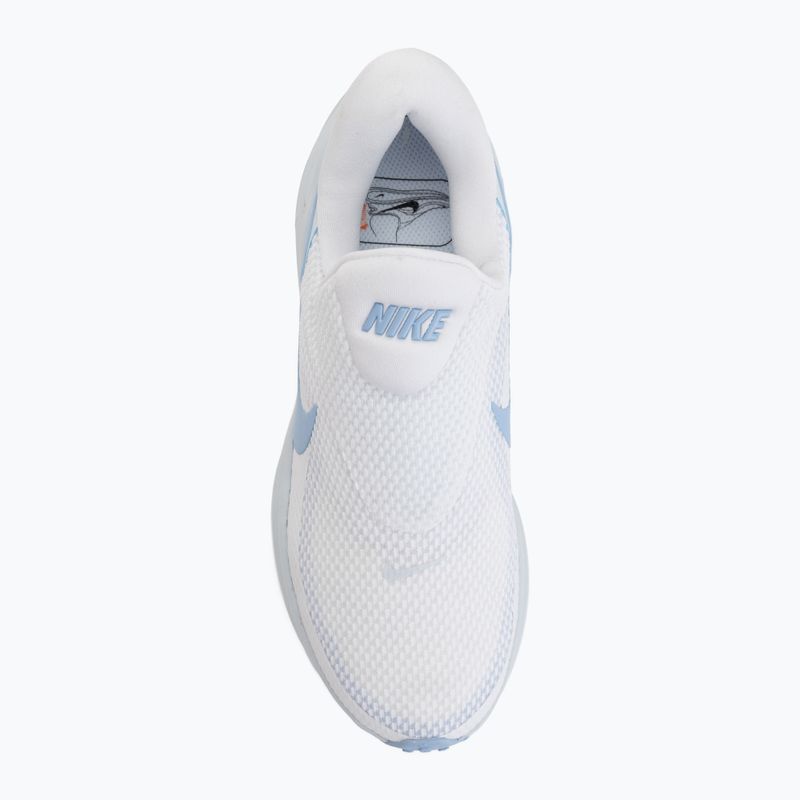 Кросівки для бігу жіночі Nike Revolution 8 EasyOn white/football grey/aluminum 5