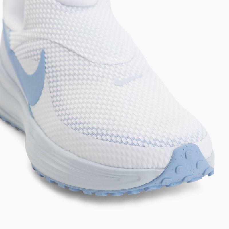 Кросівки для бігу жіночі Nike Revolution 8 EasyOn white/football grey/aluminum 7