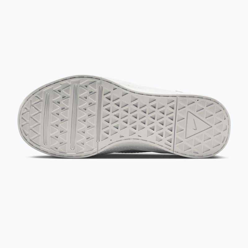 Кросівки для тренувань жіночі Nike MC Trainer 4 football grey/aluminum/off white/black 6