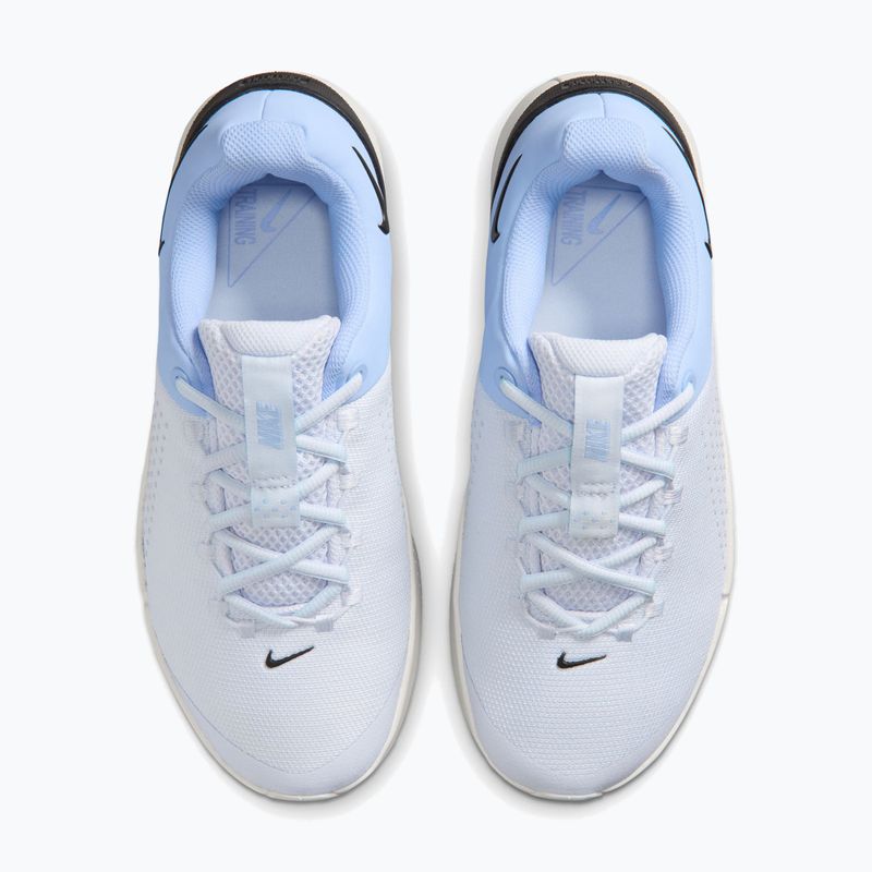 Кросівки для тренувань жіночі Nike MC Trainer 4 football grey/aluminum/off white/black 5