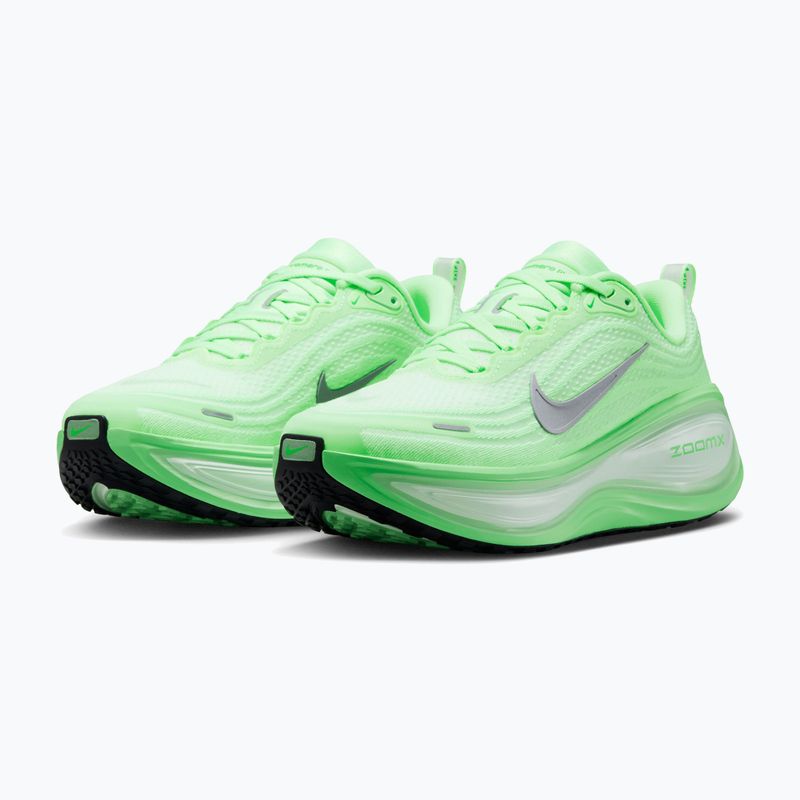 Кросівки для бігу жіночі Nike Vomero Plus white/illusion green/metallic silver 3