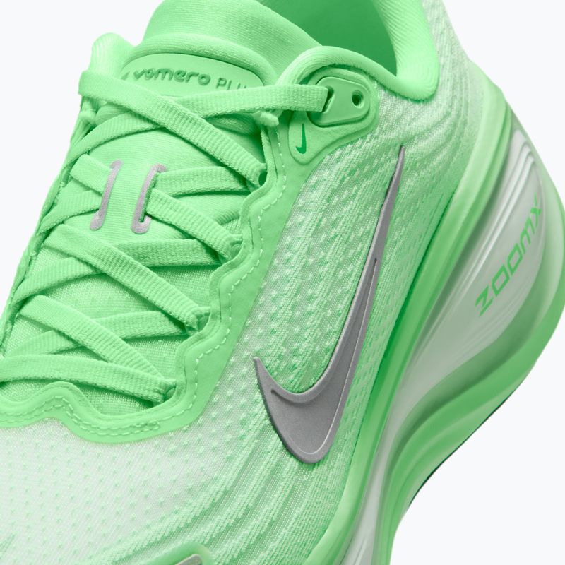 Кросівки для бігу жіночі Nike Vomero Plus white/illusion green/metallic silver 7