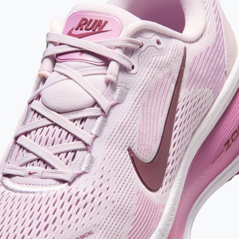 Кросівки для бігу жіночі Nike Vomero 18 bleached lilac/light magenta/pink smoke 7