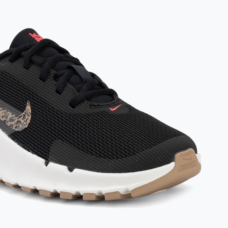 Кросівки для тренувань жіночі Nike Flex Train Print black/iron grey/sail/multi color 7