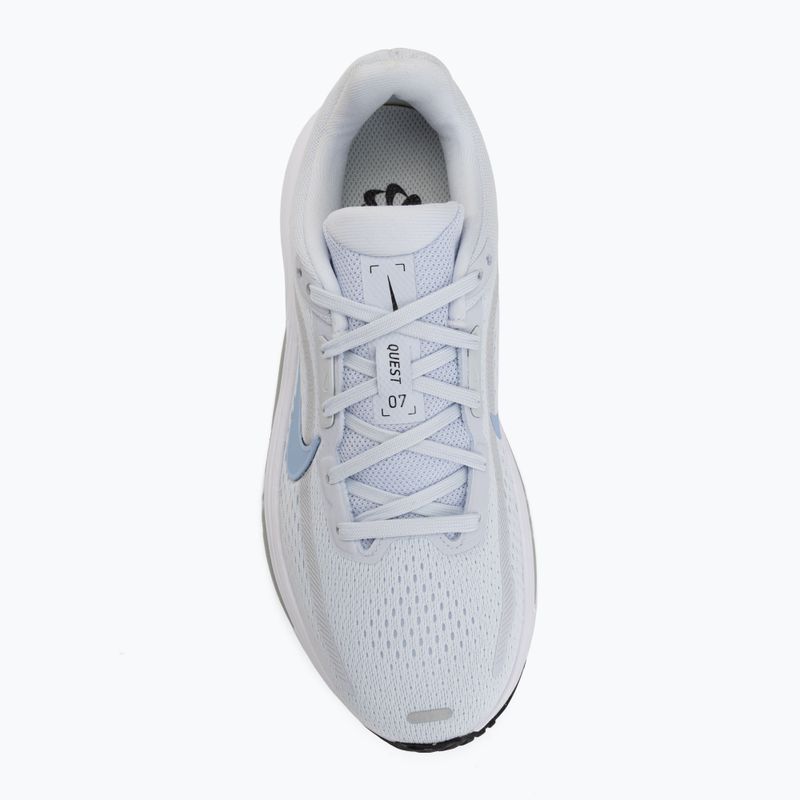 Кросівки для бігу жіночі Nike Quest 7 football grey/white/grey fog/aluminum 5
