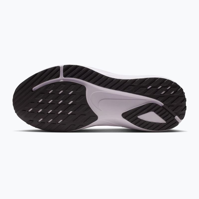 Кросівки для бігу чоловічі Nike Quest 7 pure platinum/white/wolf grey/black 4
