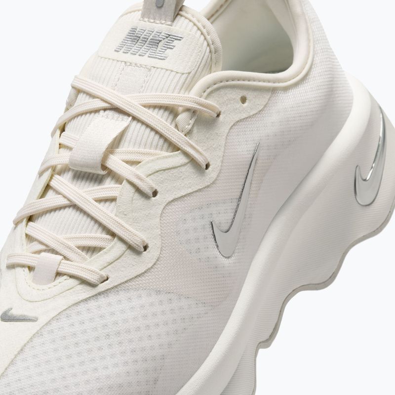 Взуття жіноче Nike Motiva 2 summit white/phantom/metallic silver 7