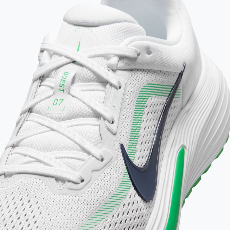 Кросівки для бігу чоловічі Nike Quest 7 white/green spark/midnight navy 7