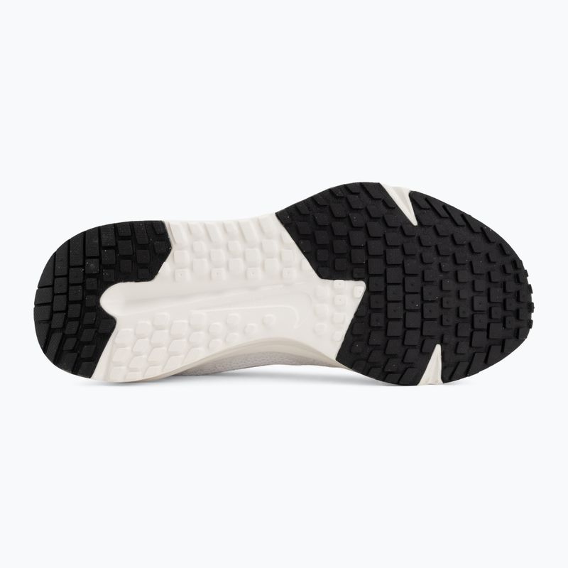 Кросівки для бігу жіночі Nike Run Defy white/sail/off white/black 4