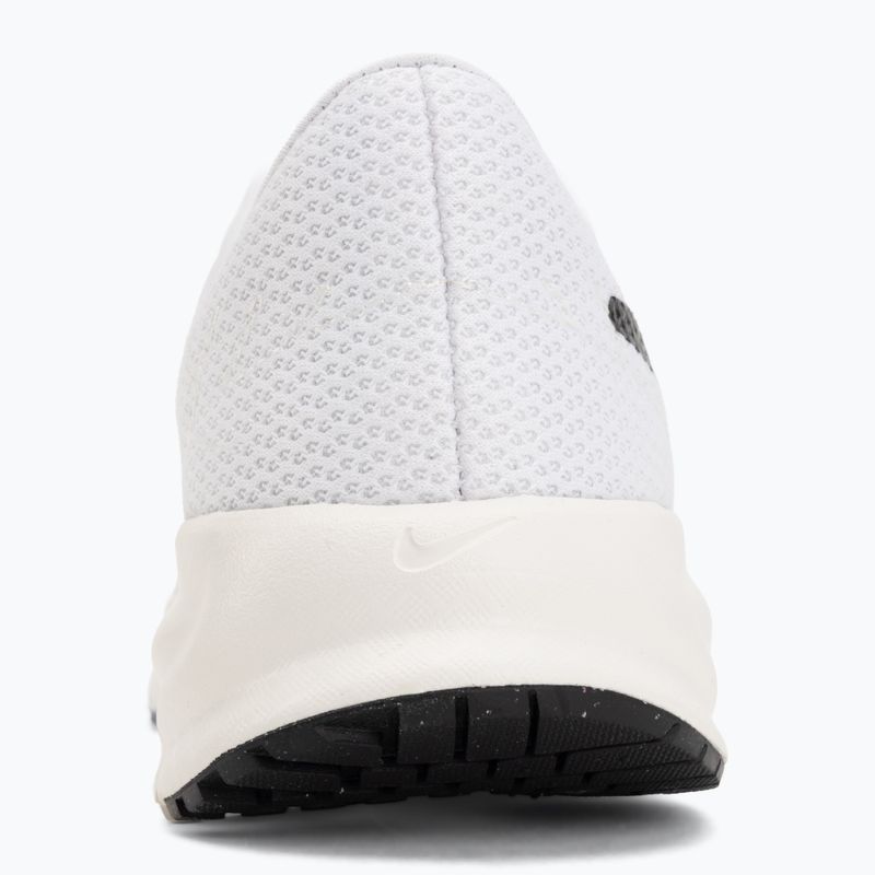 Кросівки для бігу жіночі Nike Run Defy white/sail/off white/black 6