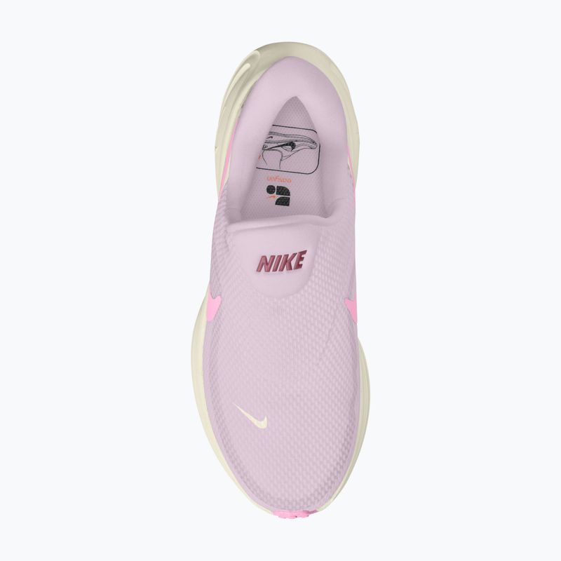 Кросівки для бігу жіночі Nike Revolution 8 EasyOn bleached lilac/sail/pink smoke/pink rise 4