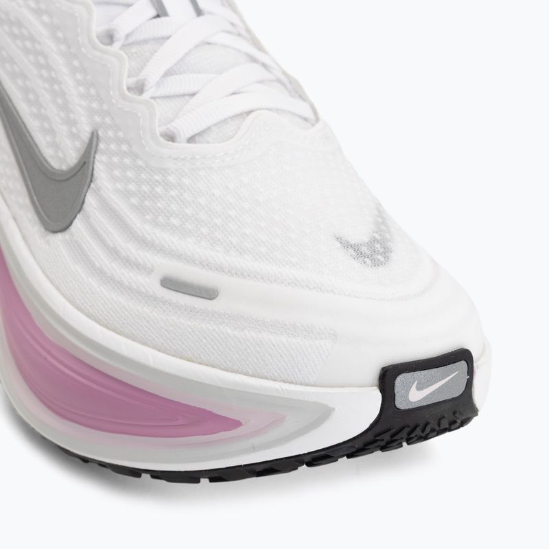 Кросівки для бігу жіночі Nike Vomero Plus white/bleached lilac/metallic silver 7