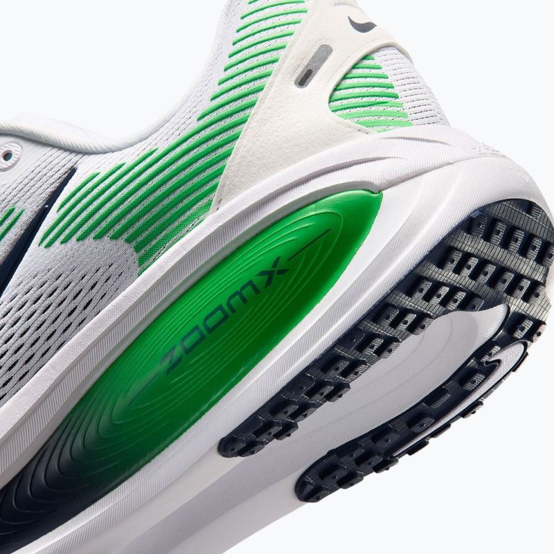 Кросівки для бігу чоловічі Nike Vomero 18 white/green spark/midnight navy 8