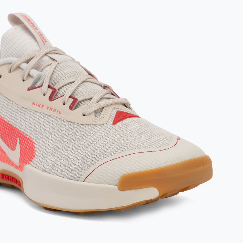 Кросівки для бігу чоловічі Nike Juniper Trail 3 light orewood brn/light crimson/light orewood brn 7