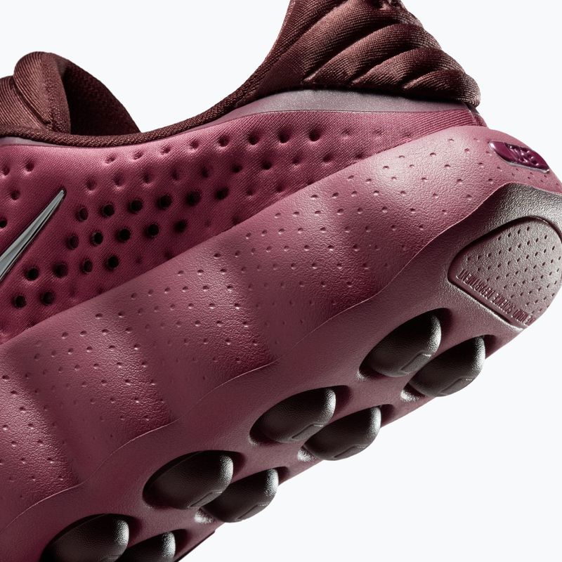 Взуття жіноче Nike Mind 002 pink smoke/mystic dates/metallic silver 7