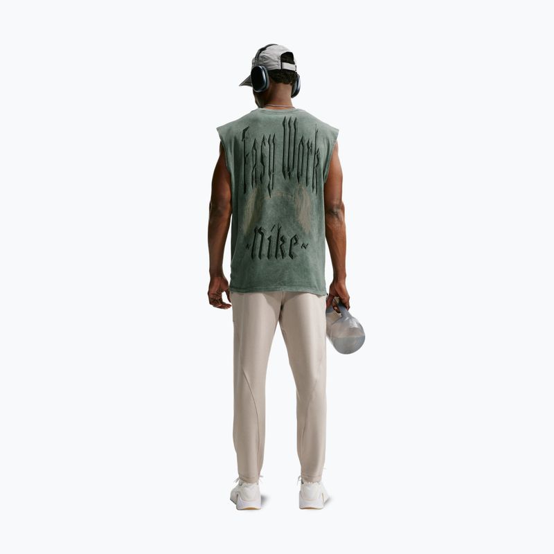 Футболка для тренувань чоловіча Nike Sleeveless T-Shirt camo green/light army 2