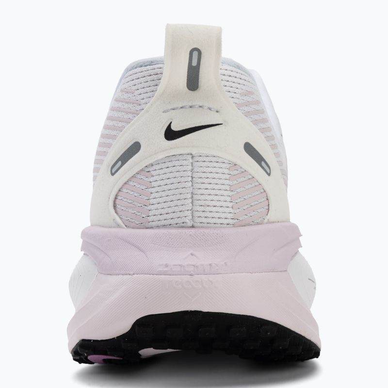 Жіночі бігові кросівки Nike Vomero 18 Wide білий/вицвілий ліловий/світло-магента/чорний 6