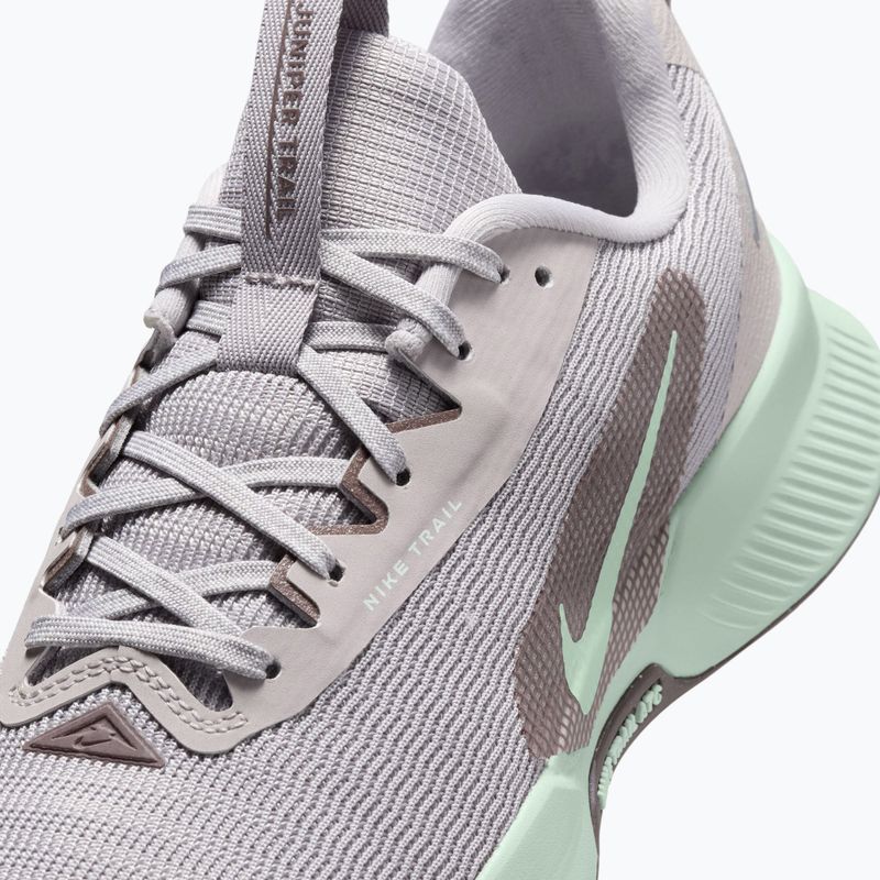 Кросівки для бігу жіночі Nike Juniper Trail 3 silver lilac/tattoo/barely green 5