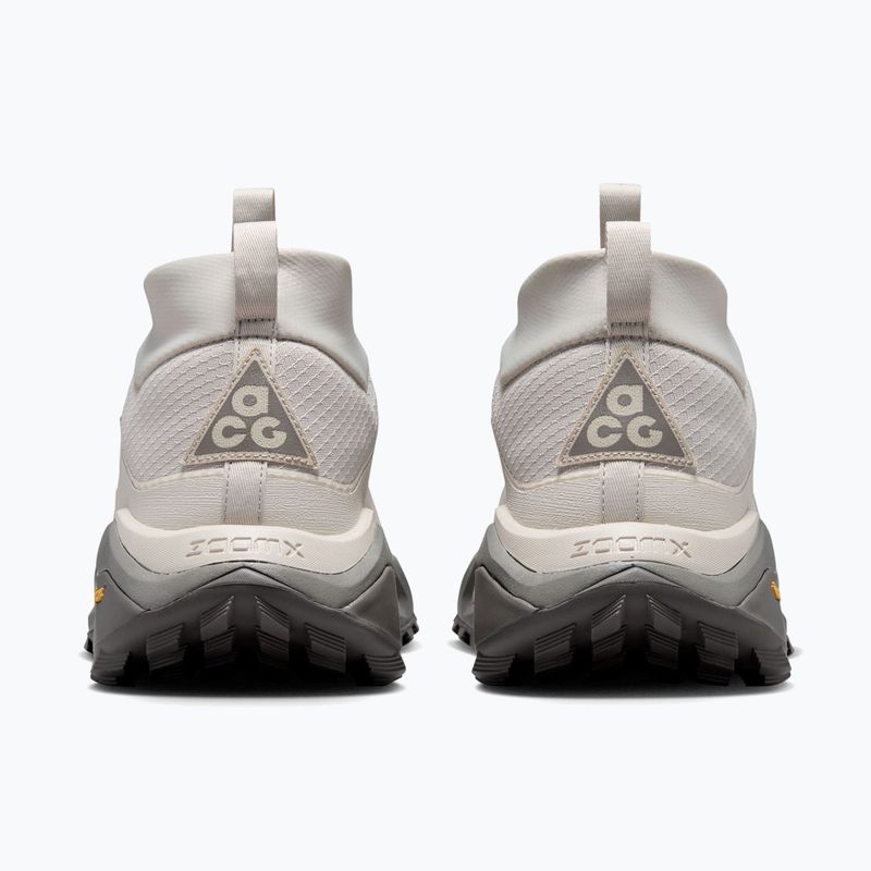 Чоловічі трекінгові черевики ACG Nike Zegama Hike кремові li/light orewood brown/кремові li 6
