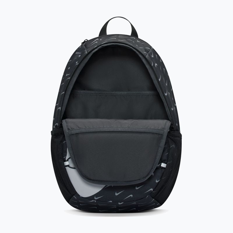 Рюкзак міський Nike Heritage Sweep 25 l black/black/wolf grey 4