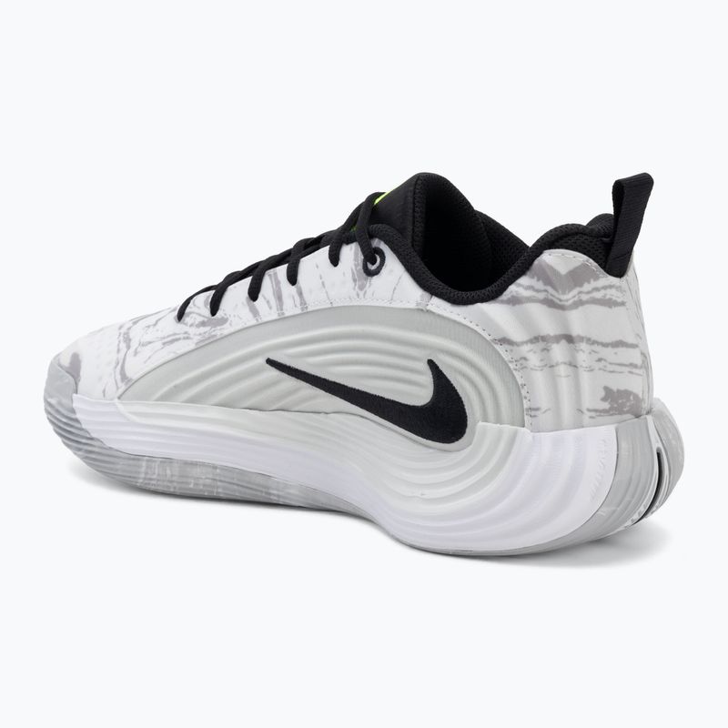 Кросівки для баскетболу чоловічі Nike Giannis Immortality 5 white/off white/metallic silver 3