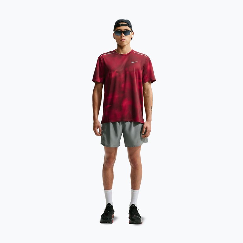 Футболка для бігу чоловіча Nike Miler light crimson 2