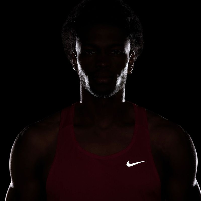 Футболка для бігу чоловіча Nike Fast Dri-Fit fusion red 4