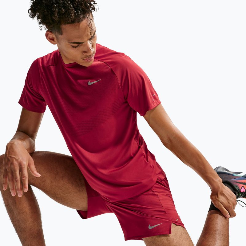 Шорти для бігу чоловічі Nike Stride Dri-Fit Brief-Lined 7" tough red 6