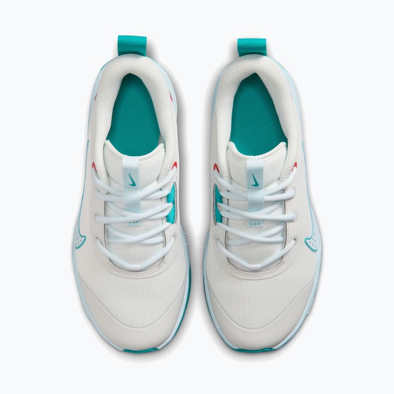 Взуття Nike Omni Multi-Court off white/energy/glacier blue 13