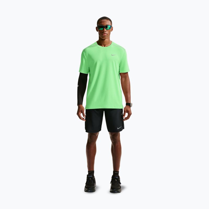 Футболка для бігу чоловіча Nike Miler Dri-Fit UV illusion green 2