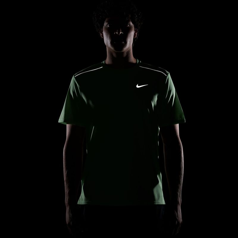 Футболка для бігу чоловіча Nike Miler Dri-Fit UV illusion green 7