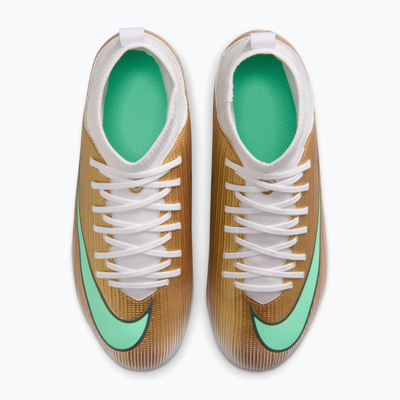 Футбольне взуття дитяче Nike Jr. Mercurial Superfly 11 Club "Kylian Mbappé" metallic gold/green glow 4