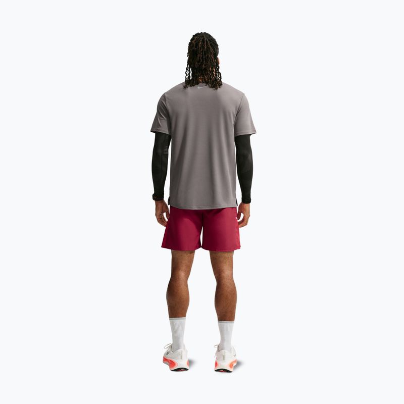 Шорти для бігу чоловічі Nike Miler tough red/sport red 3