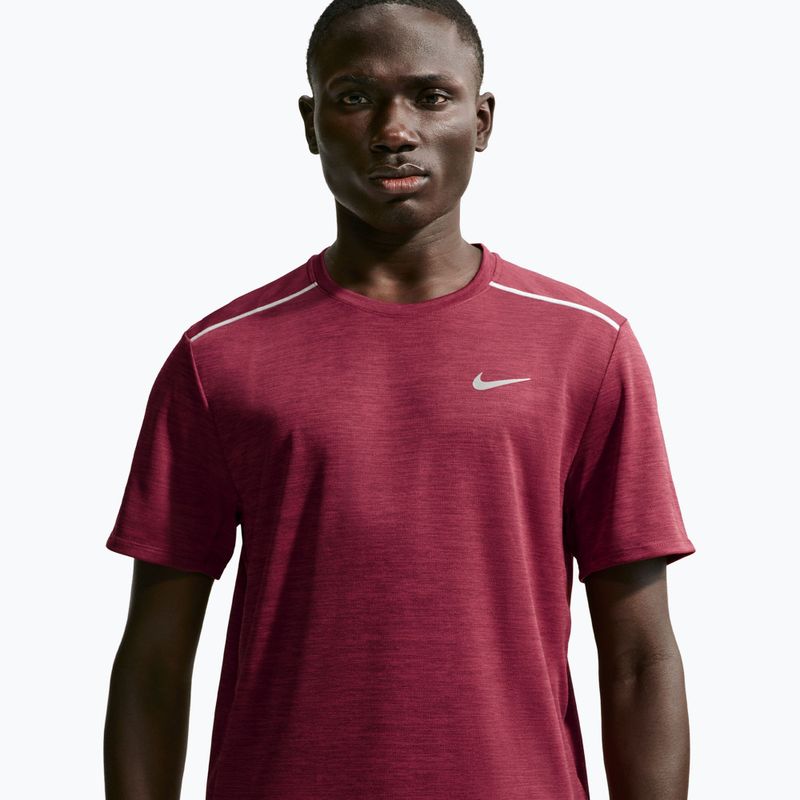 Футболка для бігу чоловіча Nike Miler Dri-Fit UV tough red/mystic dates 4
