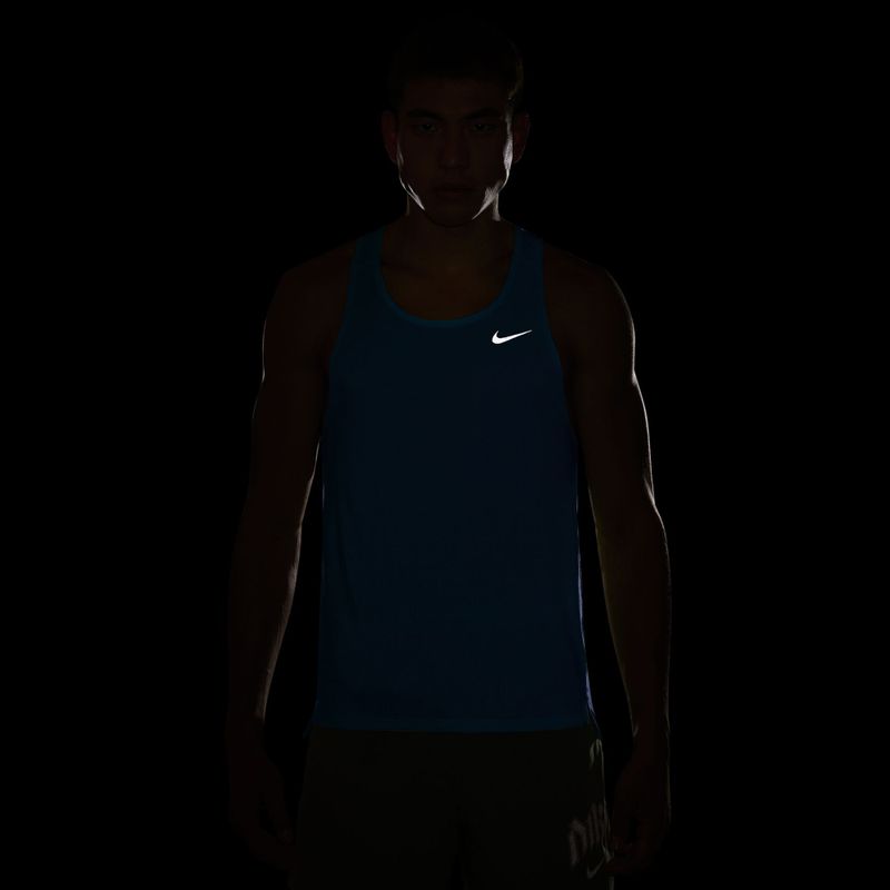 Футболка для бігу чоловіча Nike Fast Dri-Fit light current blue 4