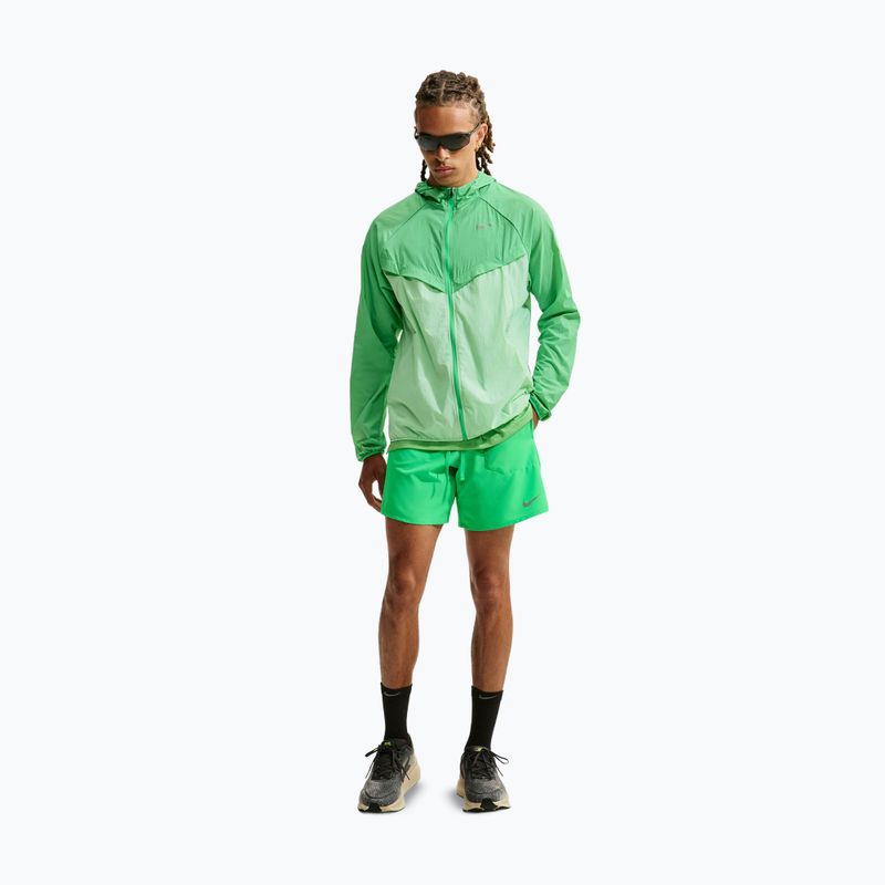 Шорти для бігу чоловічі Nike Stride Dri-Fit 2in1 7" green spark 2