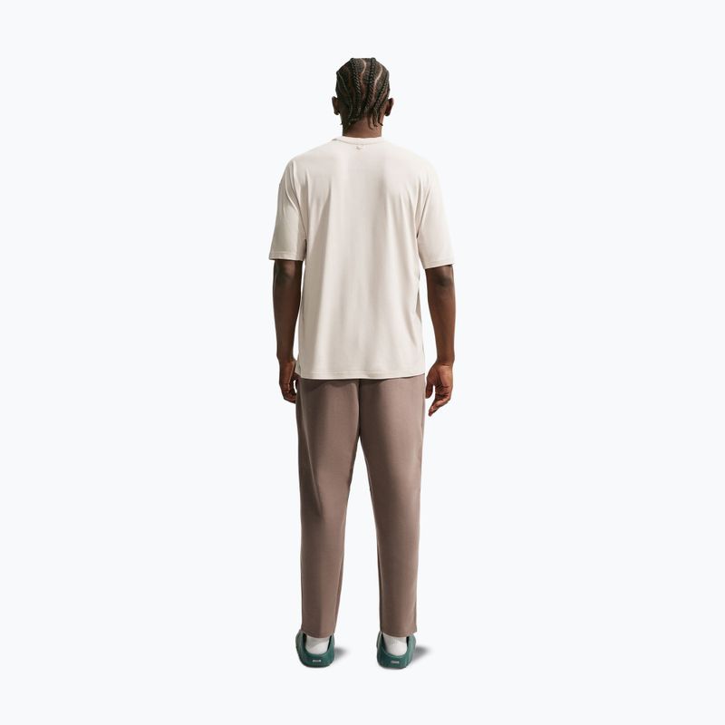 Футболка для тренувань чоловіча Nike 24.7 ImpossiblySoft Light light orewood brown/sail/lilght iron ore 2