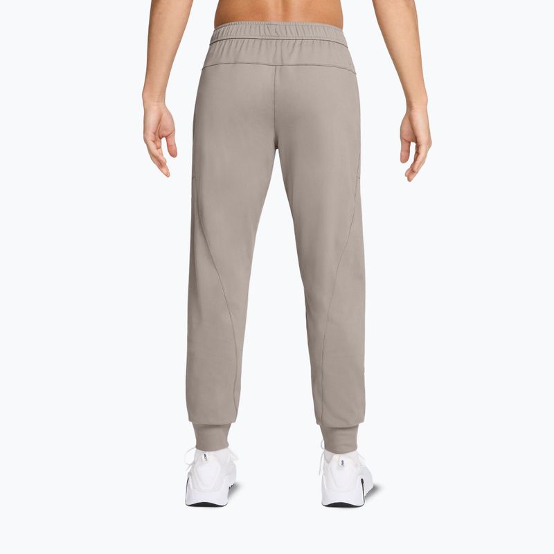 Штани чоловічі Nike Primary NanoKnit moon particle/college grey/moon particle 2