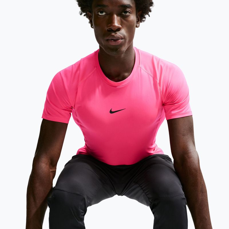 Футболка для тренувань чоловіча Nike Pro hyper pink/black 5